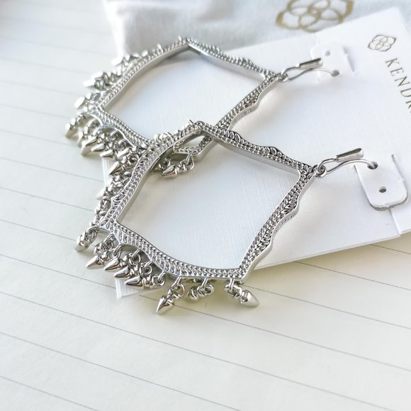 Kendra Scott - Lacy Drop Earrings - Silver - Picture 4 of 5